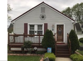 107 Georgia Rd, Pennsville, NJ 08070