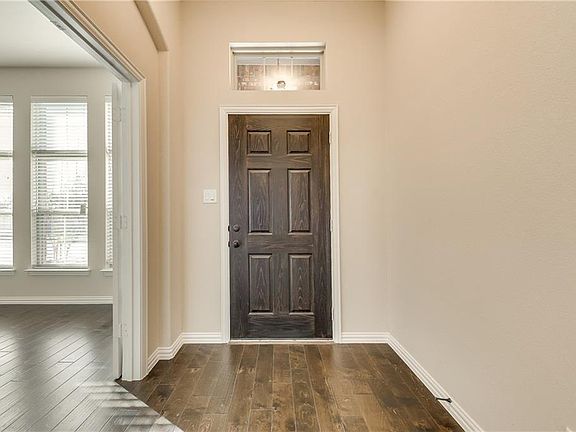 5th image of 1807 Vallana Dr
