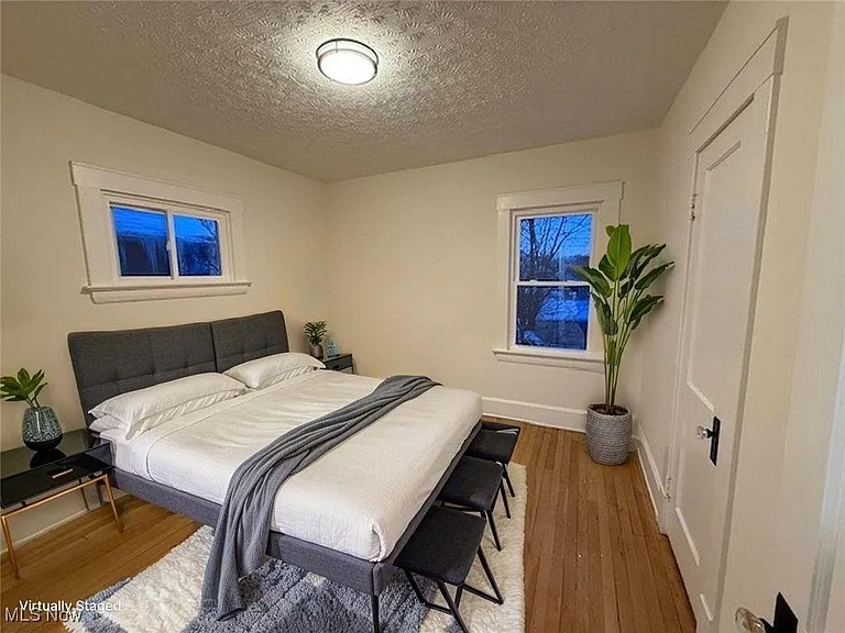10318 Almira Ave #10320 — Photo 15