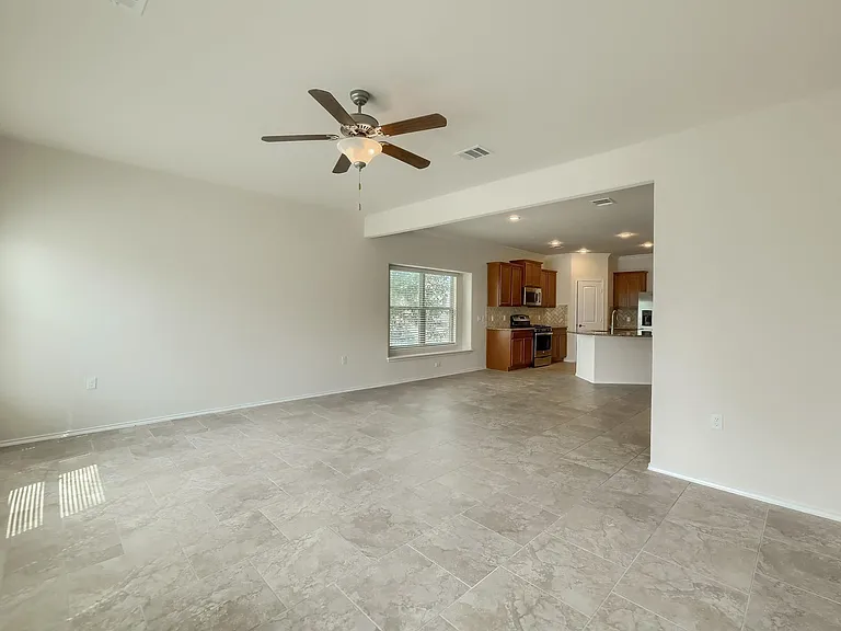 10001 Pinnacle Crest Loop — Photo 10