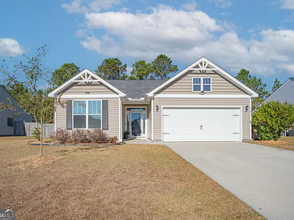 162 Willow Dr, Guyton, GA 31312