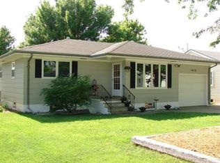 1412 N Lafayette Ave, Grand Island, NE 68803