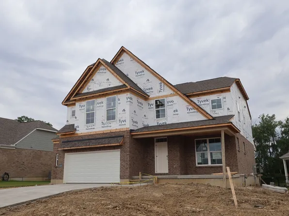 5505 White Pine Ln, Fairfield, OH 45011