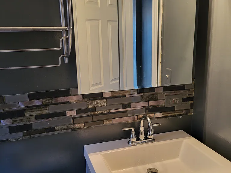 6427 S Langley Ave #2 — Photo 5