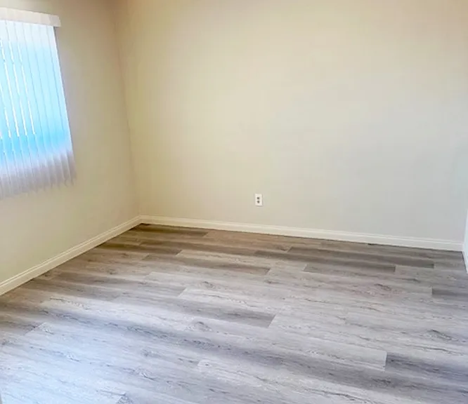 13621 Van Ness Ave #9 — Photo 15