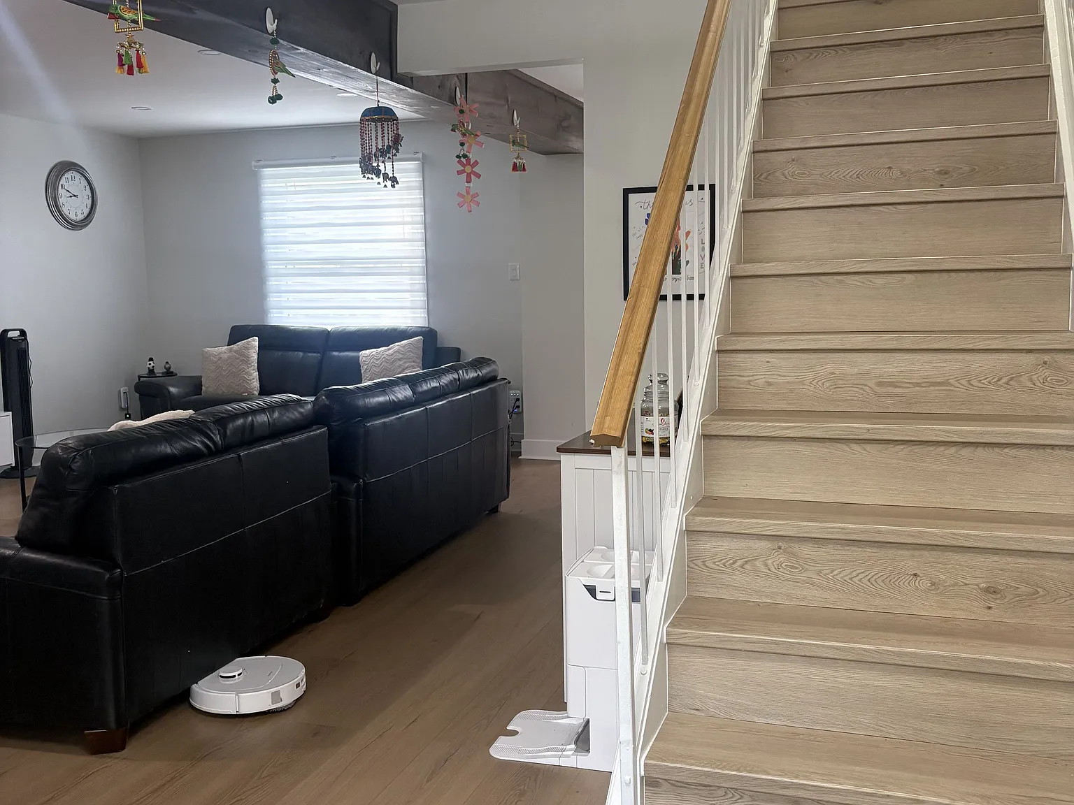 3 bed, $2,500 — Photo 2