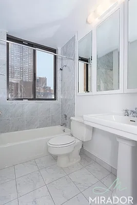 Rented by Mirador Real Estate | media 22