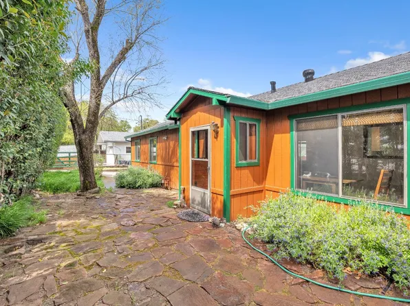 11745 Jones St, Auburn, CA 95603