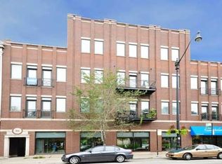 2626 N Lincoln Ave APT 301, Chicago, IL 60614