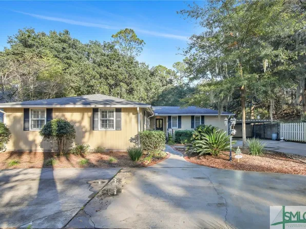 297 Center Drive, Savannah, GA 31406