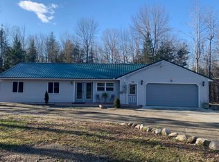 192 Patterson Rd, Hampden, ME 04444