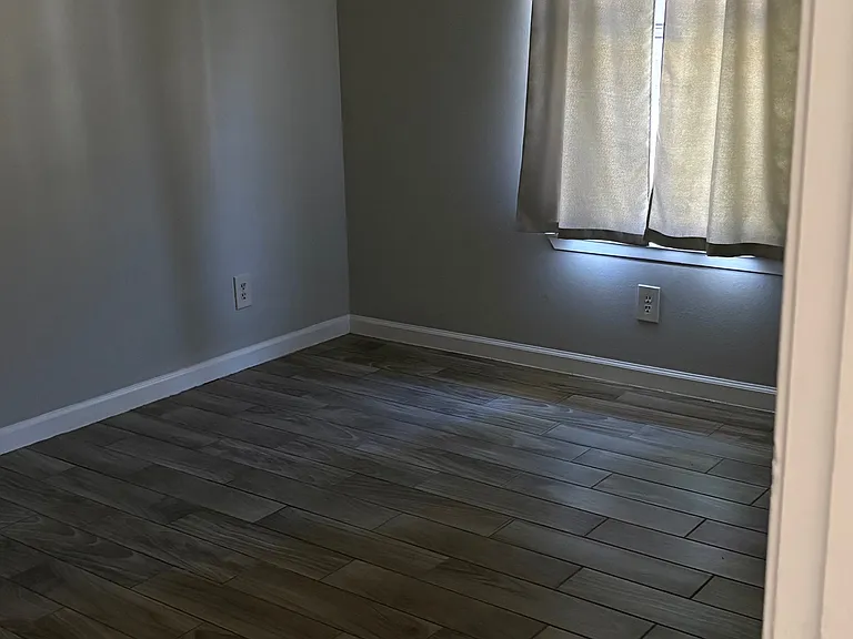 1309 Monte Vista Dr — Photo 7