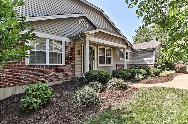 1st image of 1924 Dewitt Ridge Dr