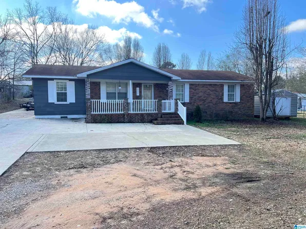 702 Hopewell Dr NE, Hanceville, AL 35077