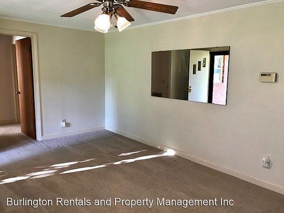 4th image of 2624 Faucette Ln