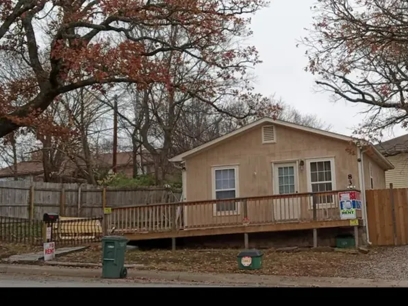 832 W Eagle St Room A, Fayetteville, AR 72701