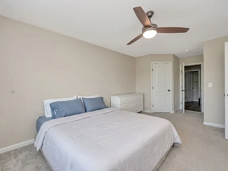 5103 Hazeltine Ln — Photo 17