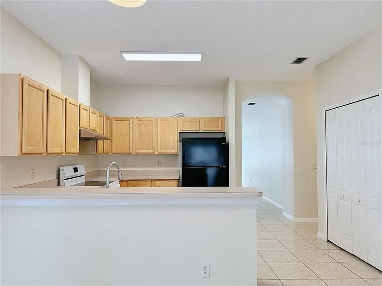 4932 Bellthorn Dr — Photo 9