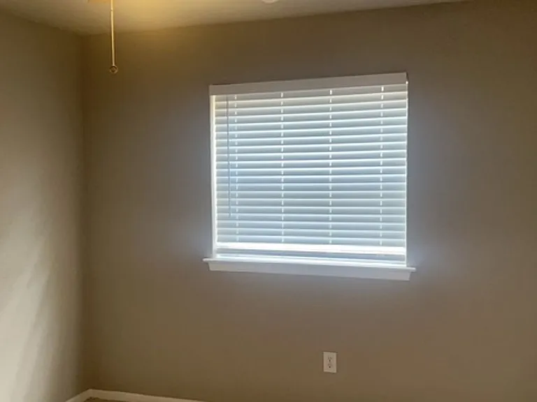 5809 Lance Ct — Photo 26
