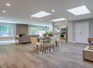 19270 Calahan St, Northridge, CA 91324