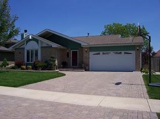 1940 Sybil Dr, Crest Hill, IL 60403