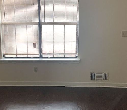3rd image of 3112B Dove Ct
