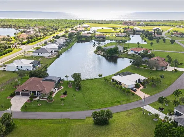 24083 Cedar Rapids Rd CT, PORT CHARLOTTE, FL 33955