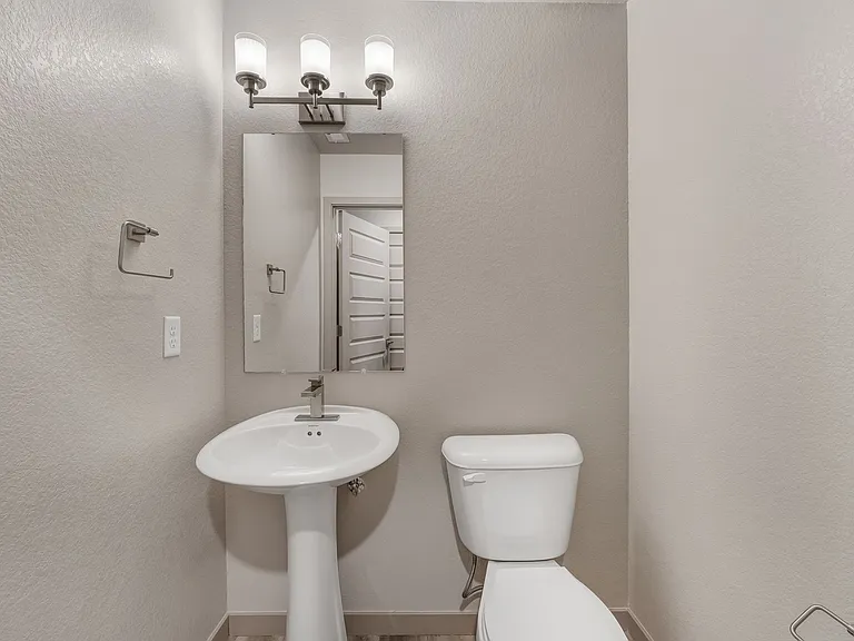 6388 Nelson Ct — Photo 21