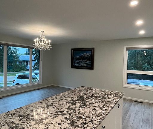 4th image of 18 Greer Cres