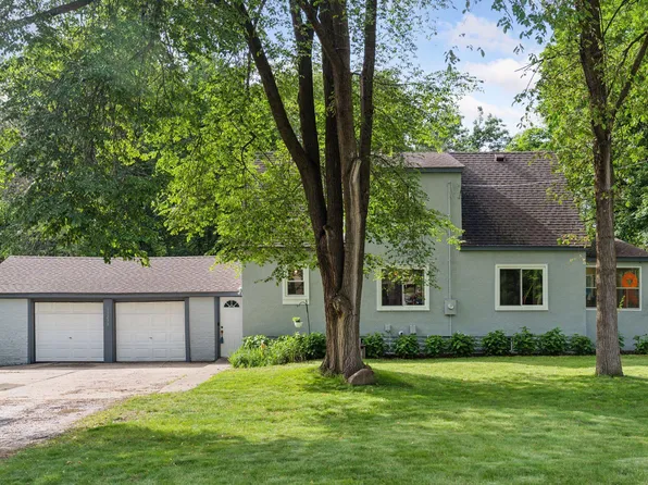 11233 Creek View Ln, Champlin, MN 55316