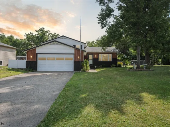 9802 Delemonte Blvd, Streetsboro, OH 44241