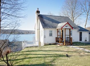 6 Lakeview Ter, Byram Township, NJ