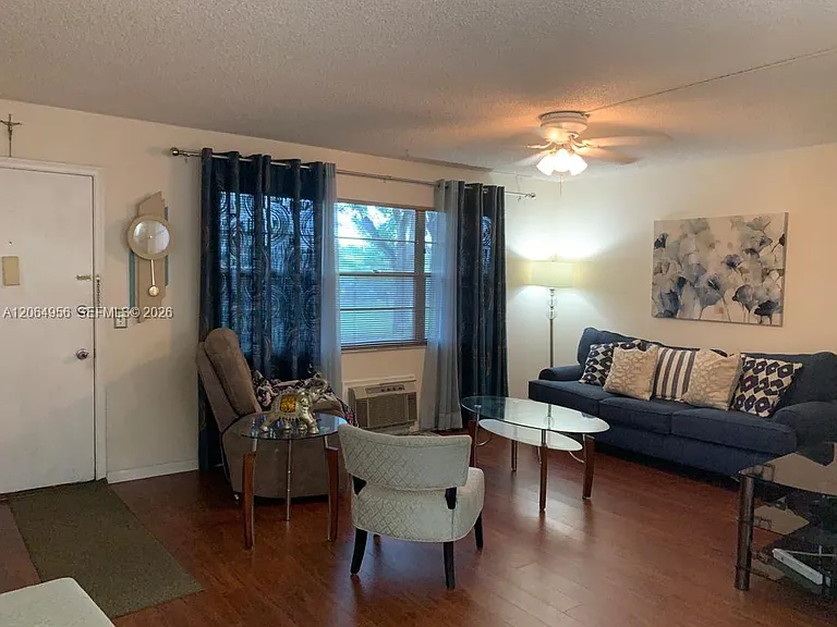 151 SW 135th Ter #109T — Photo 17