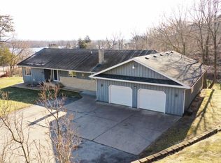 35957 Old Homer Rd, Winona, MN 55987