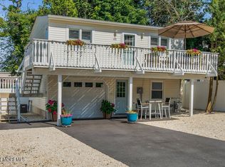 132 Jaynes Ave, Island Heights, NJ 08732
