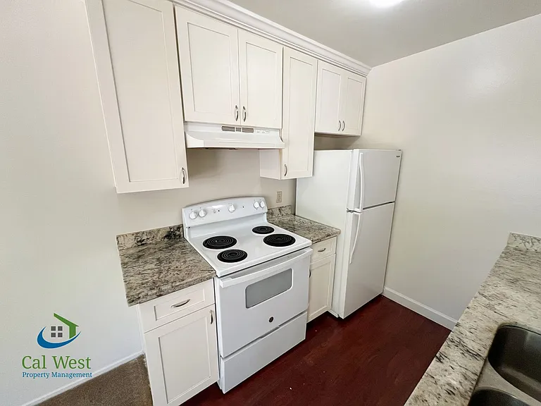 930 Kiely Blvd #G — Photo 9