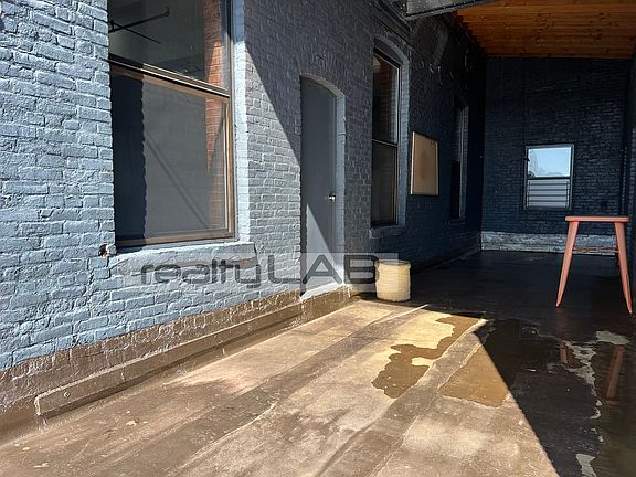 4th image of 1236 Atlantic Ave APT 410