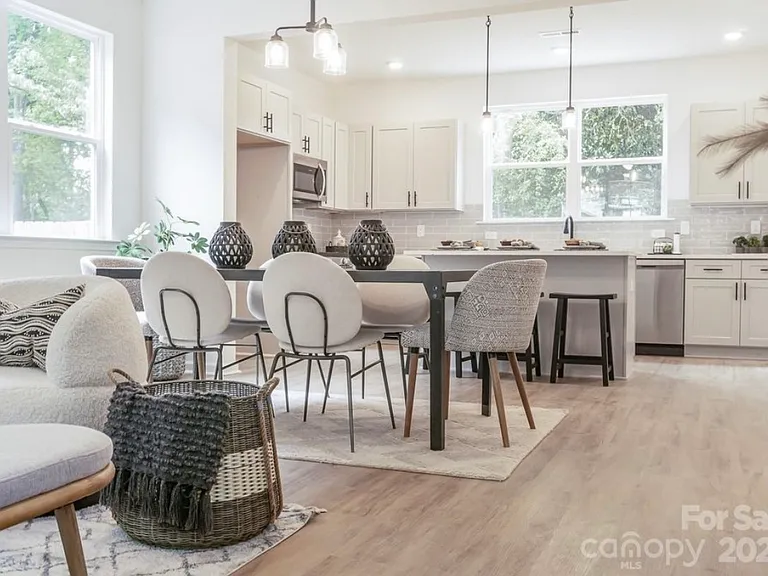1812 Purser Dr — Photo 5