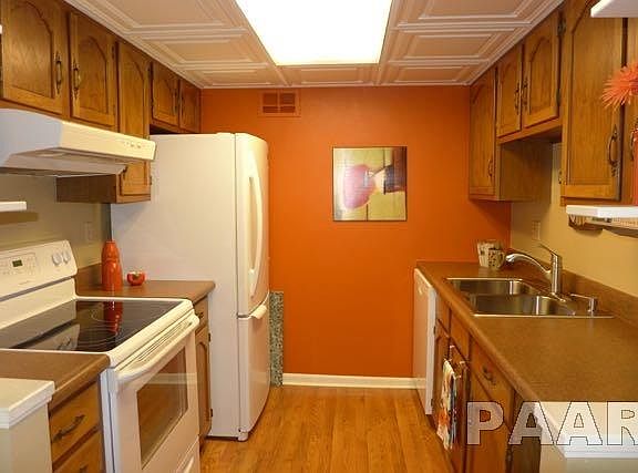 4th image of 2705 W Willowlake Dr APT 65