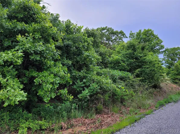 19 Three Nations Dr, Stigler, OK 74462