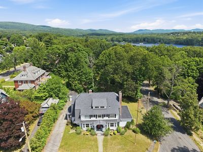 45 Yale St, Holyoke, MA, 01040