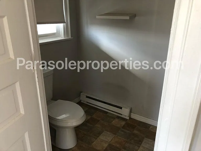 919 Clay Ave #1 — Photo 8