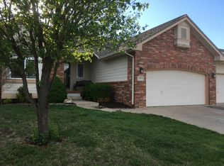 4957 N Highland St, Wichita, KS 67220