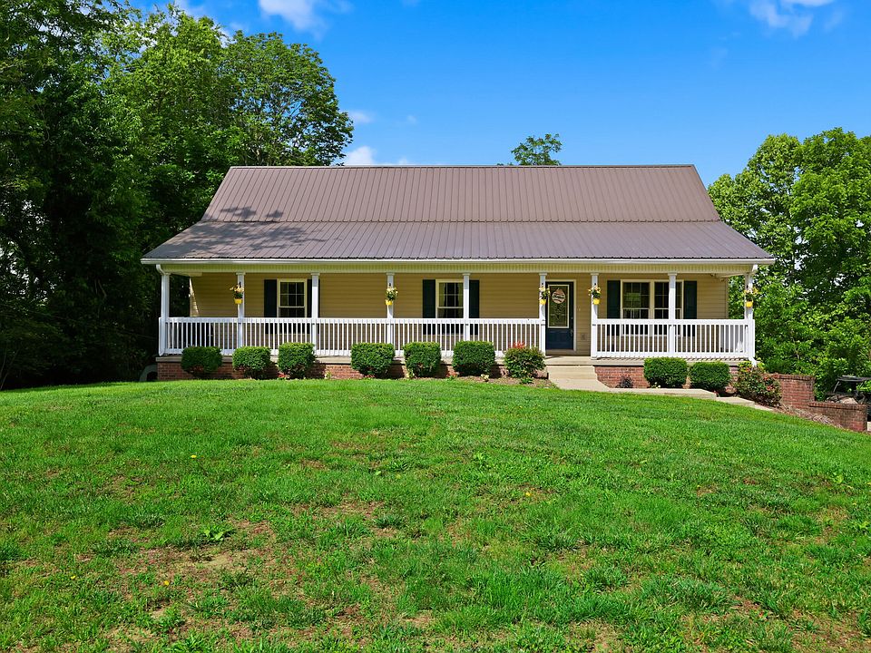 1st image of 688 Cap Bottom Ln