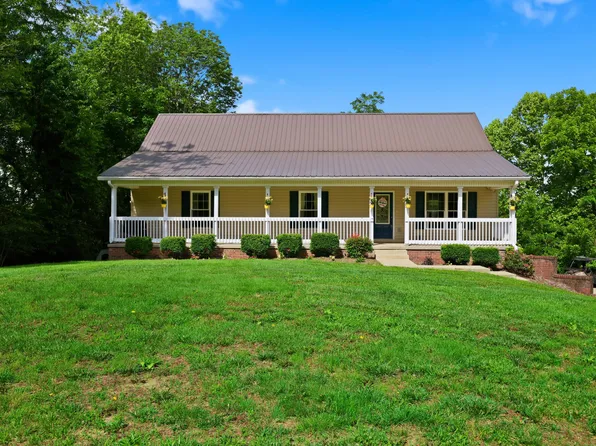 688 Cap Bottom Ln, Harrodsburg, KY 40330