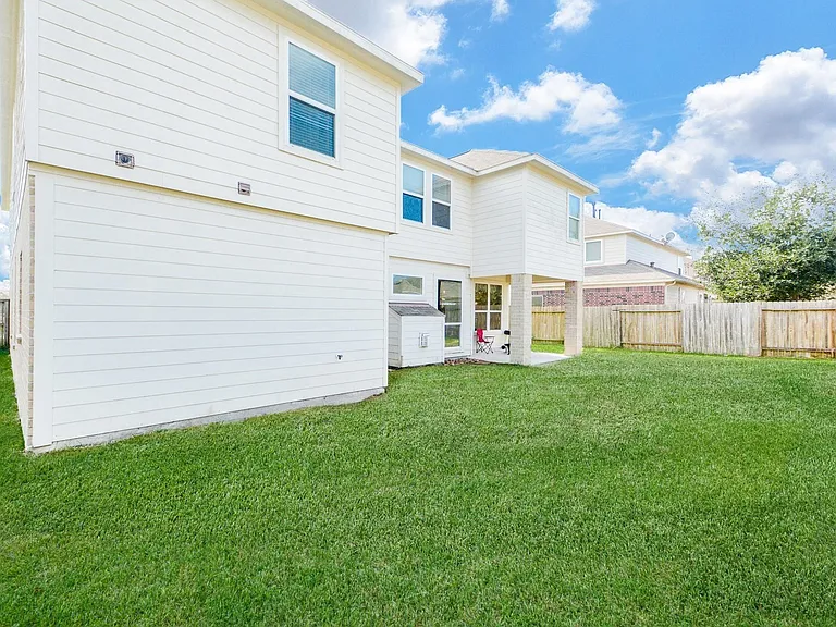 9947 Valance Way — Photo 45