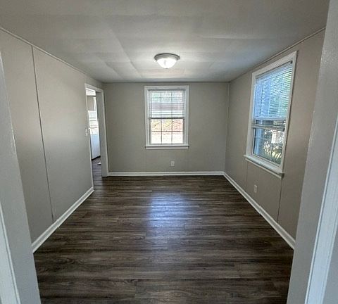 4th image of 610 Chesnut St #4