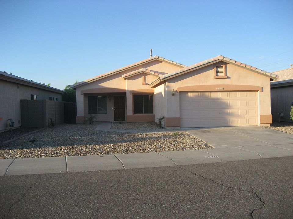 Quiet, Northwest Phoenix neighborhood.