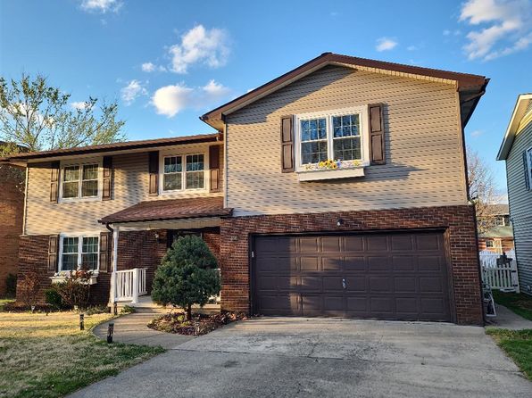 14 Fairwood Ln, Ceredo, WV 25507