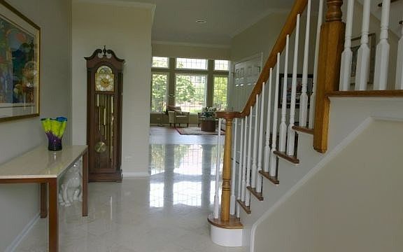 2nd image of 859 Turnberry Ln